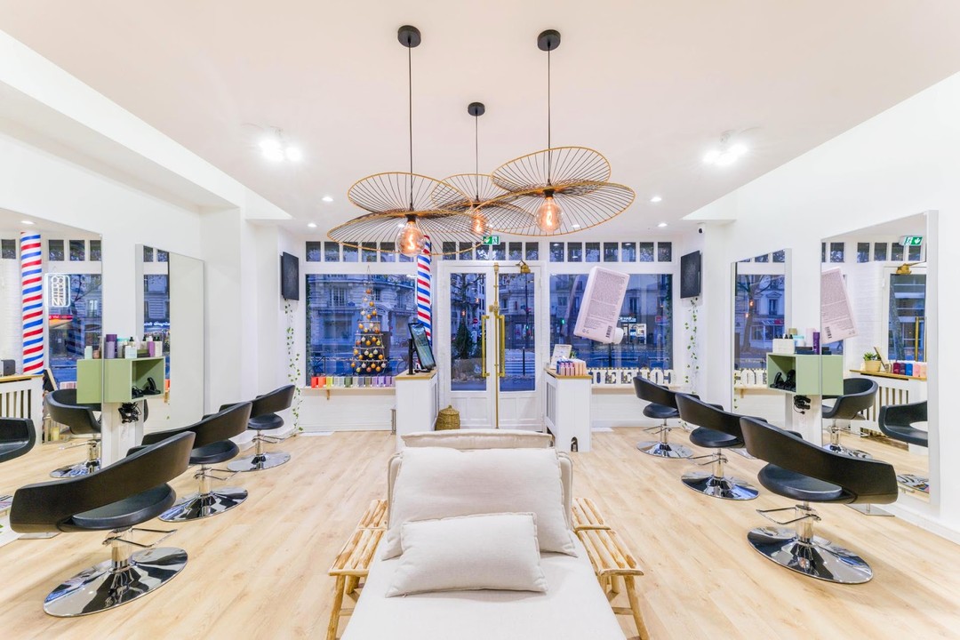 Intérieur du salon XOXO COIFFURE Paris 6e Montparnasse